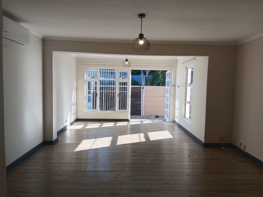 To Let 2 Bedroom Property for Rent in Diep River Western Cape